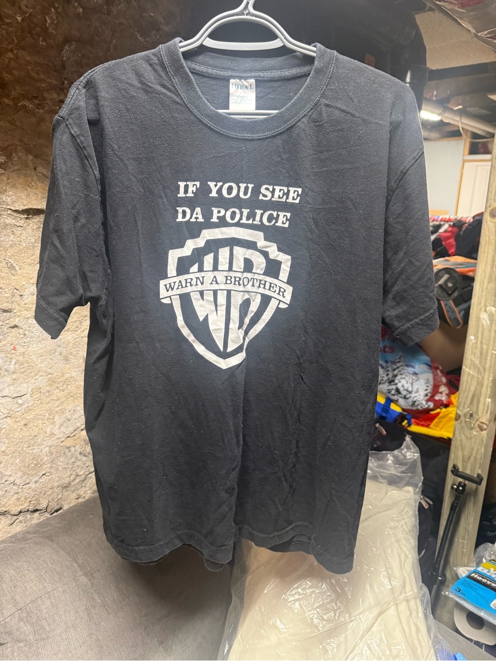 Vintage 90s "If You See Da Police - Warn A Brother". Tshirt Sz L